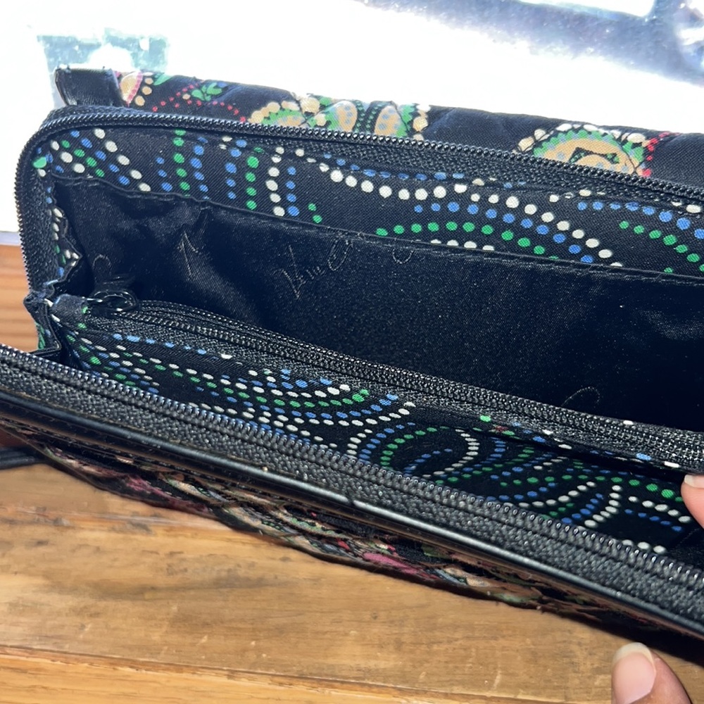 Vera Bradley Wallet - Picture 4 of 7